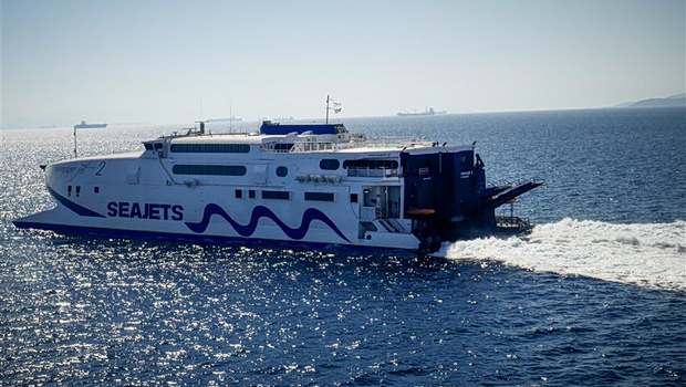 Από το Λαύριο τα δρομολόγια της SEAJETS λόγω της απεργίας στη Ραφήνα