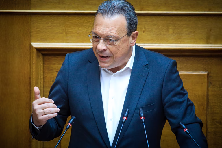 Φάμελλος