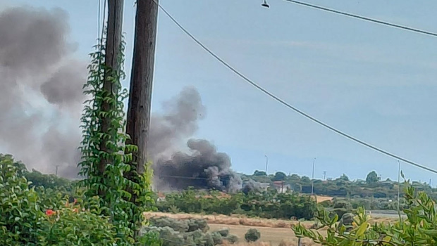 Φωτιά στη Νέα Καλλικράτεια Χαλκιδικής - Ήχησε το 112