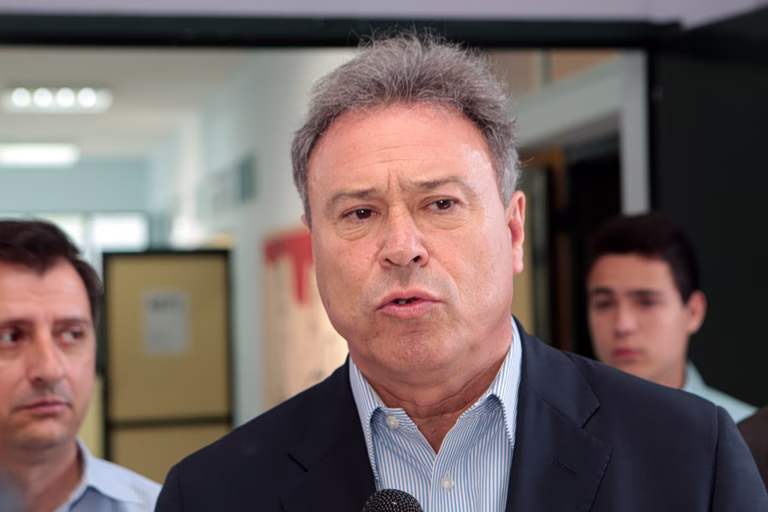 Σγουρός