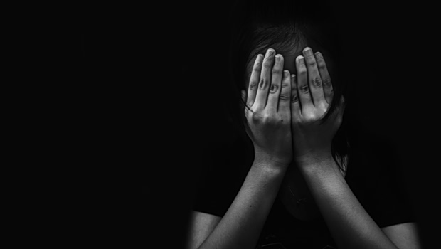 Τιμωρία χωρίς έγκλημα: Τα «εισαγγελικά» παιδιά, έγκλειστα στα παιδιατρικά νοσοκομεία, περιμένουν επί χρόνια λύση από την Πολιτεία