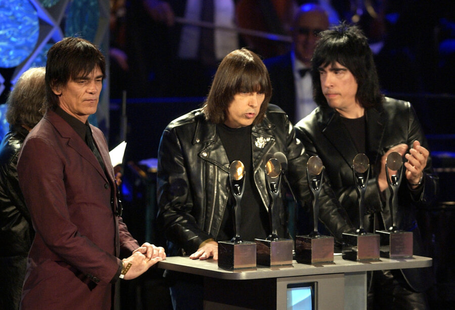 RAMONES