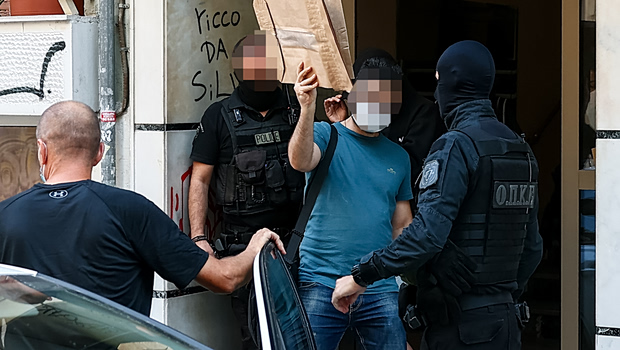 Θεσσαλονίκη: Αρνείται τα πάντα ο ιδιοκτήτης του ορμητηρίου των εμπρηστικών επιθέσεων - «Δεν τους γνωρίζω»