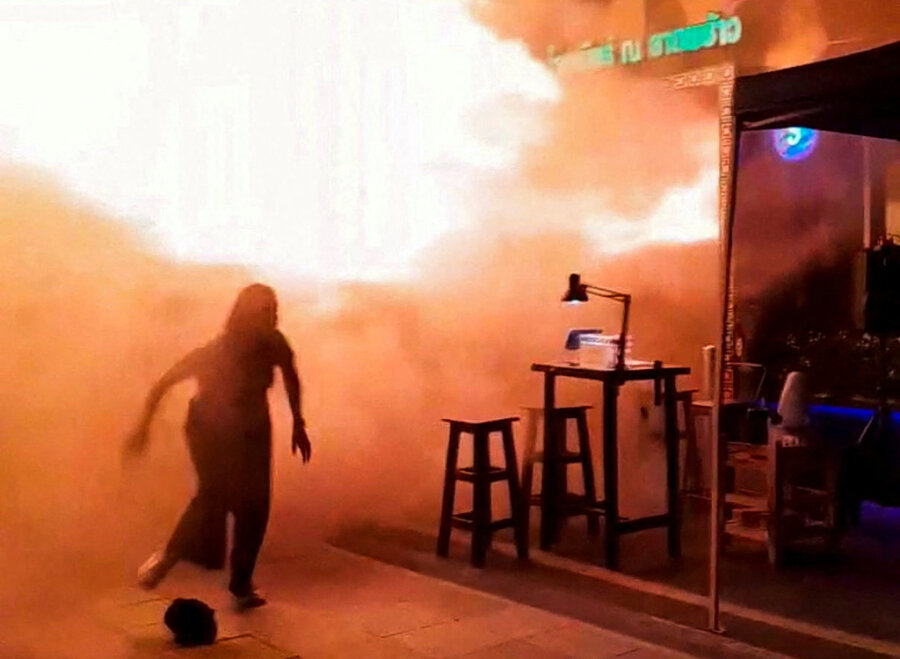 Φονική πυρκαγιά σε παμπ στην Ταϊλάνδη: Το κλιματιστικό στο μικροσκόπιο των Αρχών – Αναφορές για μπλοκαρισμένες εξόδους κινδύνου