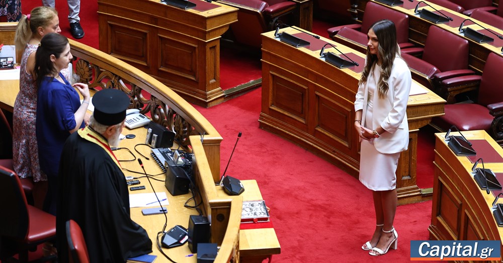 Ορκίσθηκε βουλευτής Ανατολικής Αττικής η Μυρτώ Κοροβέση, αντιπρόεδρος των...