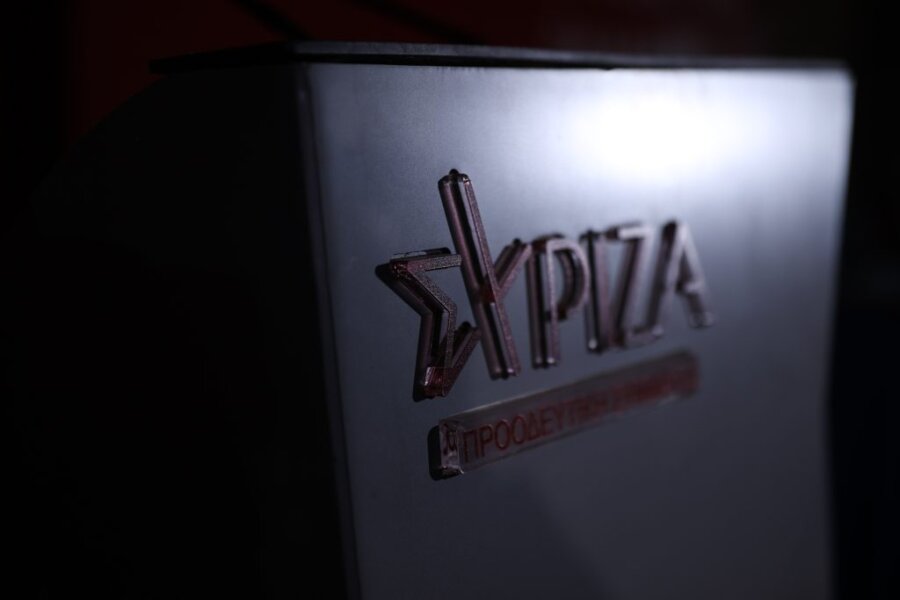 ΣΥΡΙΖΑ: Ντόμινο αποχωρήσεων – Η ΚΟ συρρικνώνεται και οι κρίσιμες αποφάσεις για την επόμενη μέρα