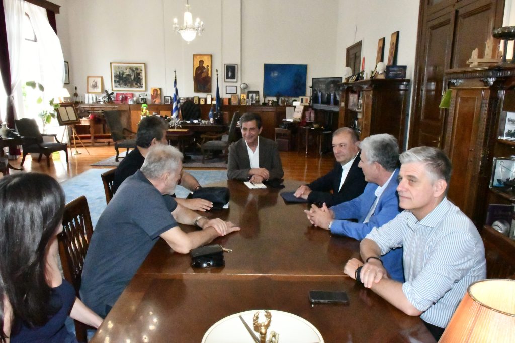 Γκιουλέκας για μεταφορά μαθητών στην Π.Ε. Θεσσαλονίκης: Να λύσουμε το θέμα πριν γίνει πρόβλημα