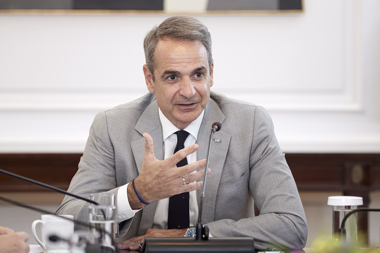 Μητσοτάκης: Στήνει αφήγημα δικαίωσης μετά την έκθεση της ΕΕ για το Κράτος Δικαίου – Πυρά στην αντιπολίτευση