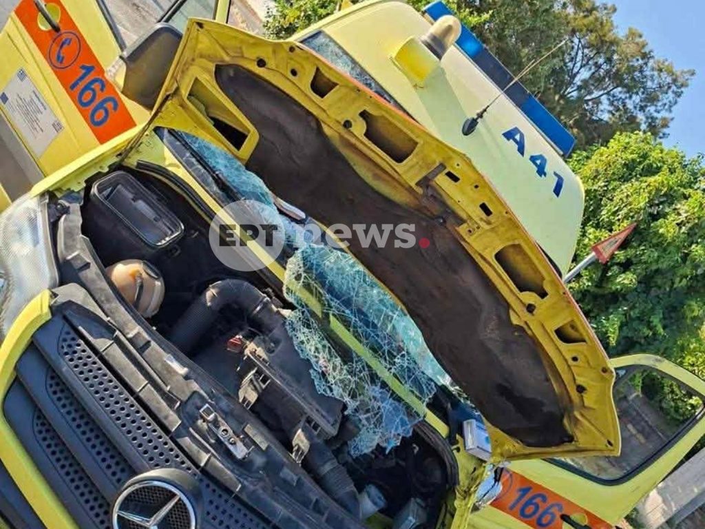 Χανιά: Πώς έγινε το τροχαίο με το ασθενοφόρο του ΕΚΑΒ - Νοσηλεύτρια στο ίδιο νοσοκομείο η οδηγός του ΙΧ