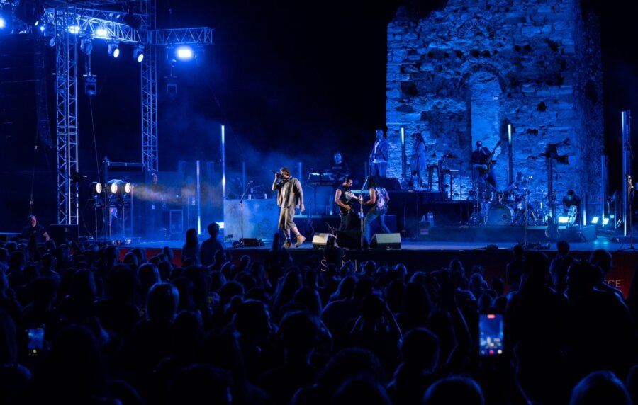 Κατέκτησε το κοινό του Sani Festival o James Arthur
