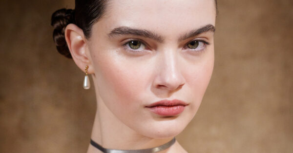 Solid perfumes: Το beauty trend που κάνει την ανανέωση του αρώματος πιο εύκολη από ποτέ