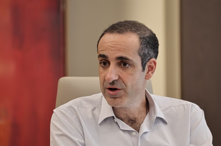 Τι κατέθεσε η δικηγόρος και συνεργάτιδα του Γρ.Δημητριάδη για την «πολιτική ευθύνη» και την κουμπαριά με τον Λαβράνο