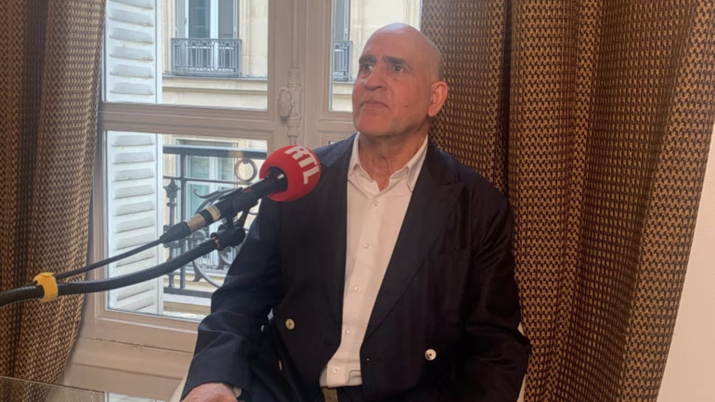 Ντανιέλ Σιάντ: O Γάλλος ατζέντης και φίλος του Επστάιν βρέθηκε νεκρός στο σπίτι του – Τον βοηθούσε στο «ψάρεμα»