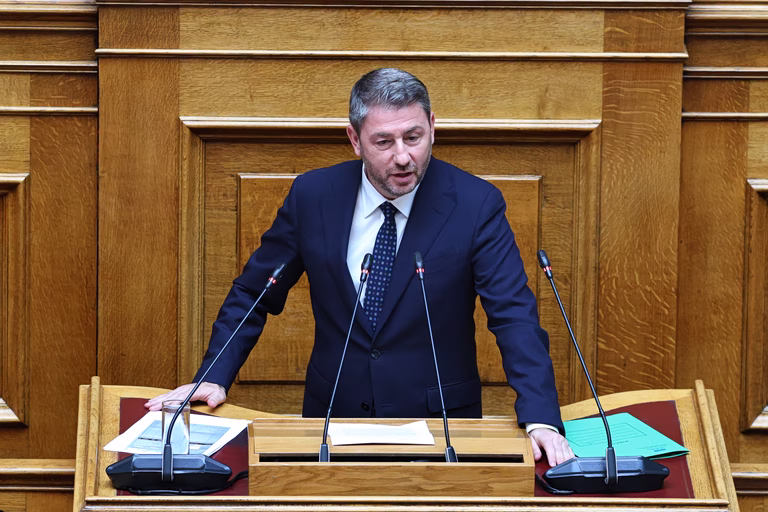 ΠΑΣΟΚ: Θεσμικός «πόλεμος» από τον Ανδρουλάκη για τη συνταγματική αναθεώρηση- Τι θα πει ο πρόεδρος του ΠΑΣΟΚ στη Βουλή