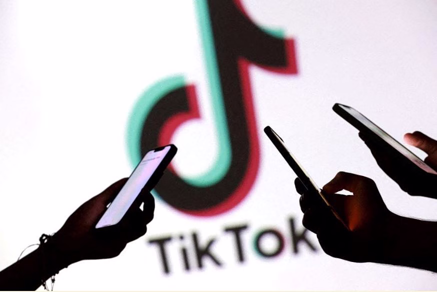 TikTok: Απειλείται με πρόστιμο από την Κομισιόν