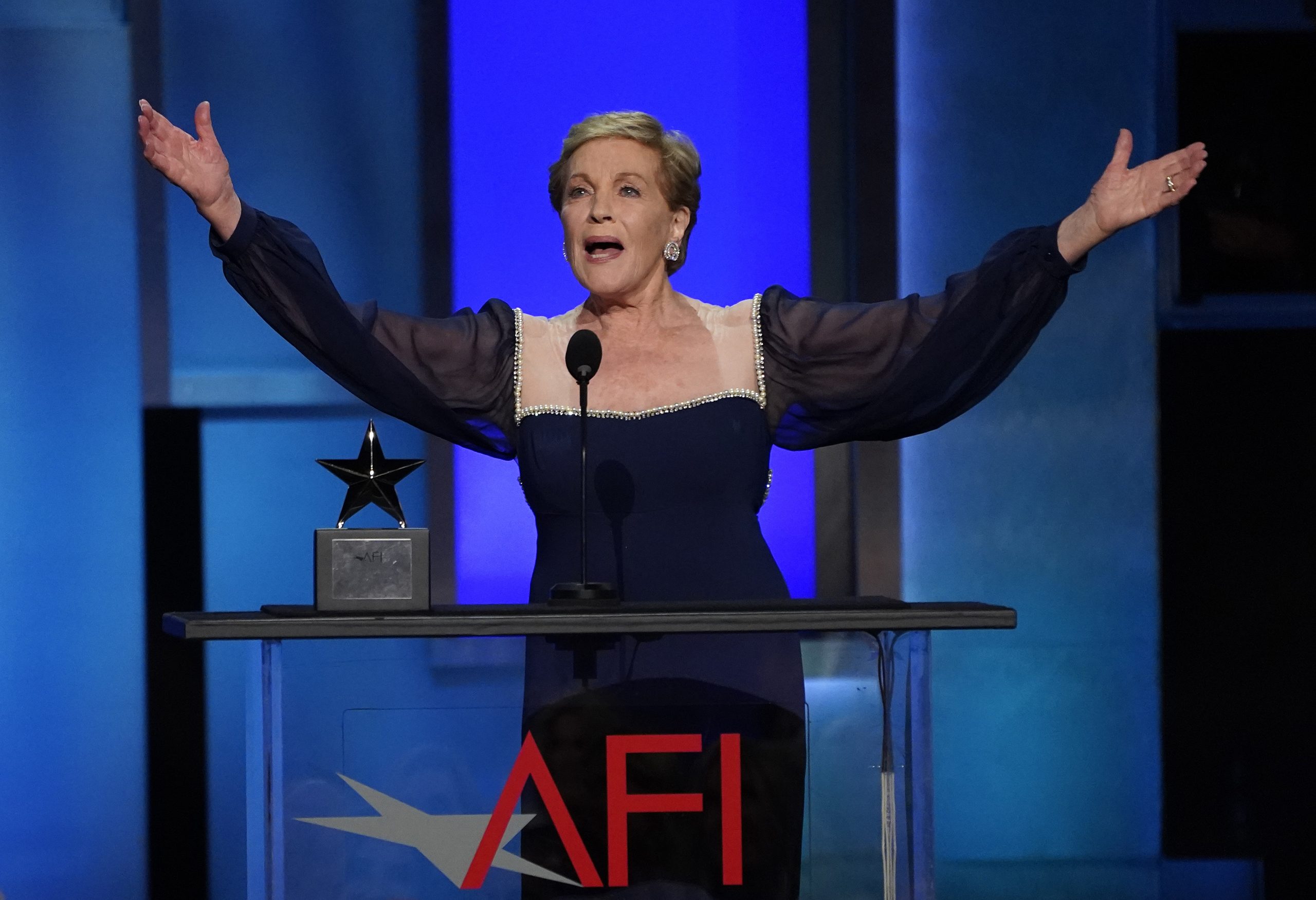 Julie Andrews