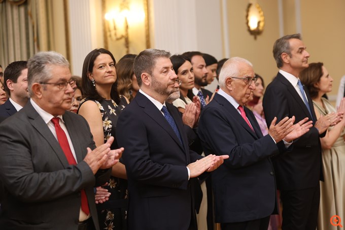 Προεδρικό Μέγαρο: Μόνο τρεις πολιτικοί αρχηγοί στη δεξίωση για την Αποκατάσταση της Δημοκρατίας - Τα
