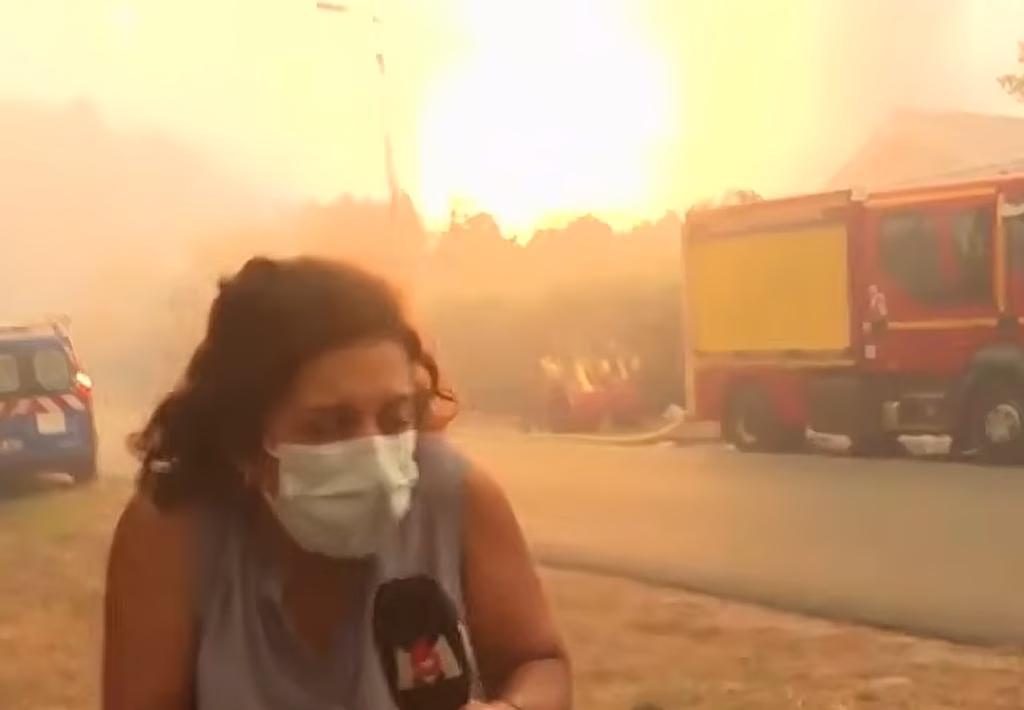 Πυρκαγιές στη Γαλλία: Έκρηξη φιάλης υγραερίου on air – Τρόμος για τηλεοπτικό συνεργείο (video)