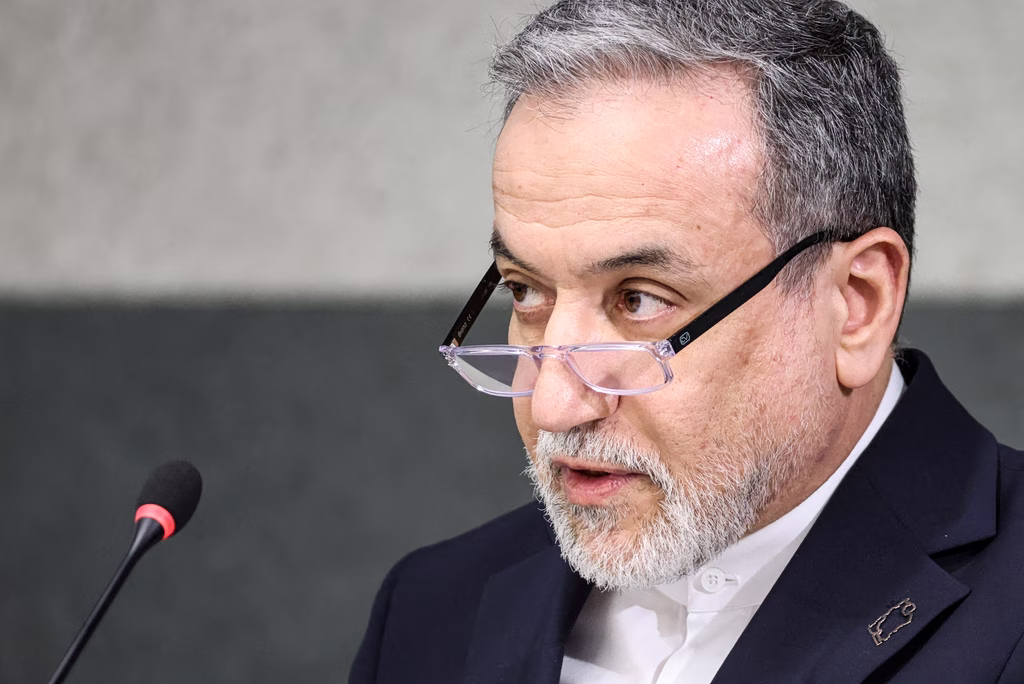 Ιράν: «Δεν θα μείνει αναπάντητη η επίθεση της Ουκρανίας σε ιρανικό πλοίο», λέει ο Αραγτσί