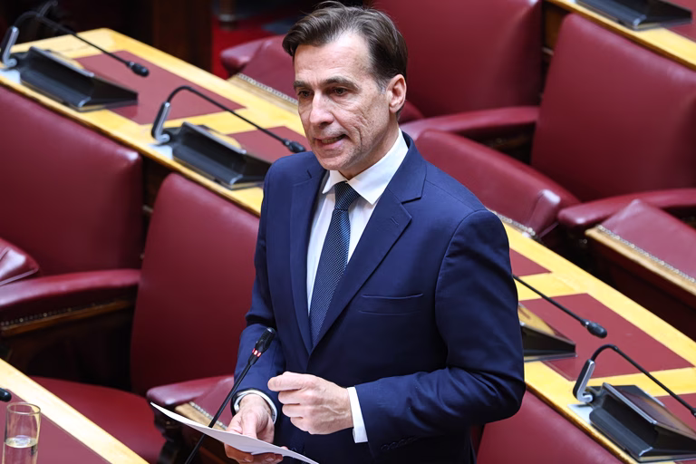 Συνάντηση Ανδρουλάκη με τον ανεξάρτητο βουλευτή Μιχάλη Χουρδάκη – Αναμένεται να ενταχθεί στην ΚΟ του ΠΑΣΟΚ