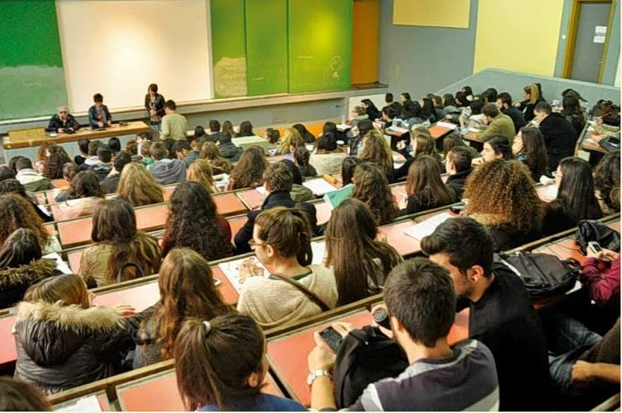 Φοιτητικό επίδομα: Τέλος χρόνου για τα 2.000 ευρώ - Οικονομικός Ταχυδρόμος
