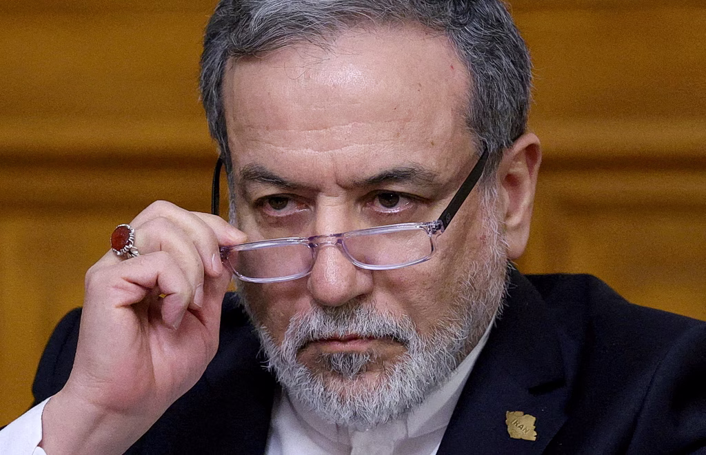 Αμπάς Αραγτσί πορτρέτο