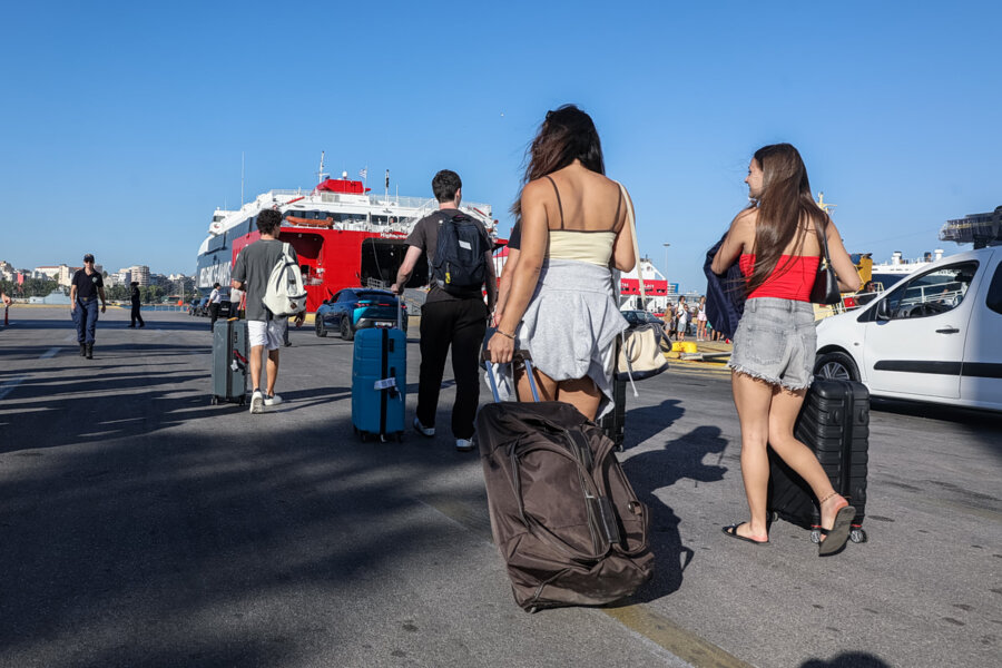 Στα λιμάνια η Ελλάδα… στάζει και αναστενάζει