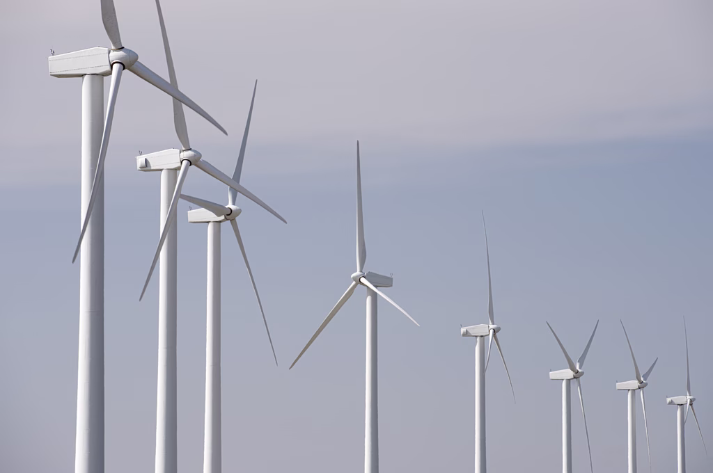 wind-farm-aioliko-parko