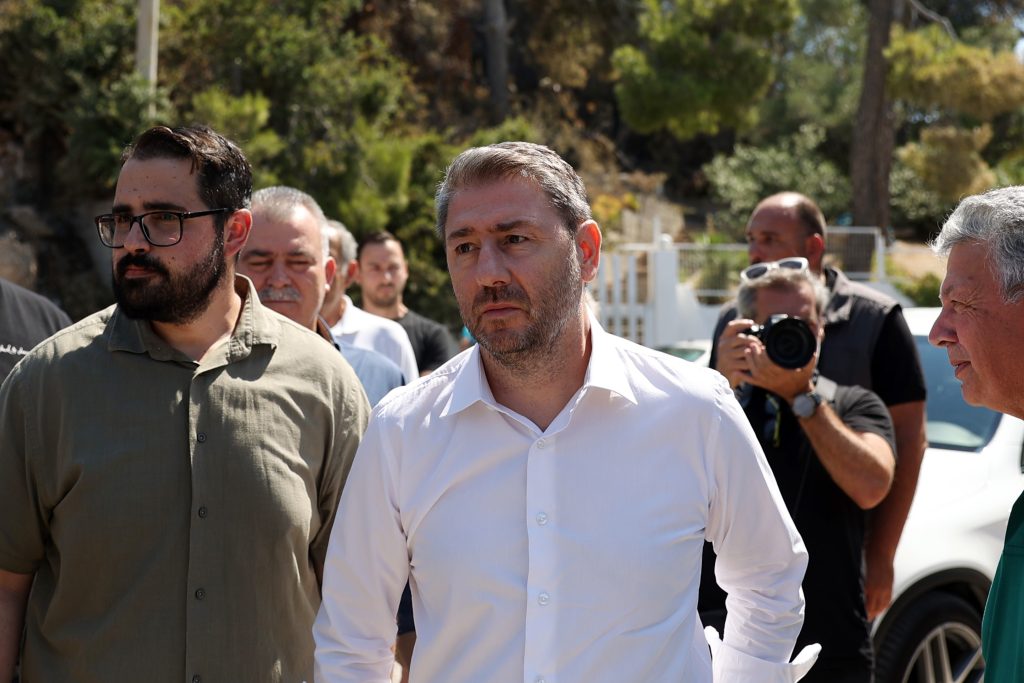 Γιατί το ΠΑΣΟΚ θέλει μία κάλπη
