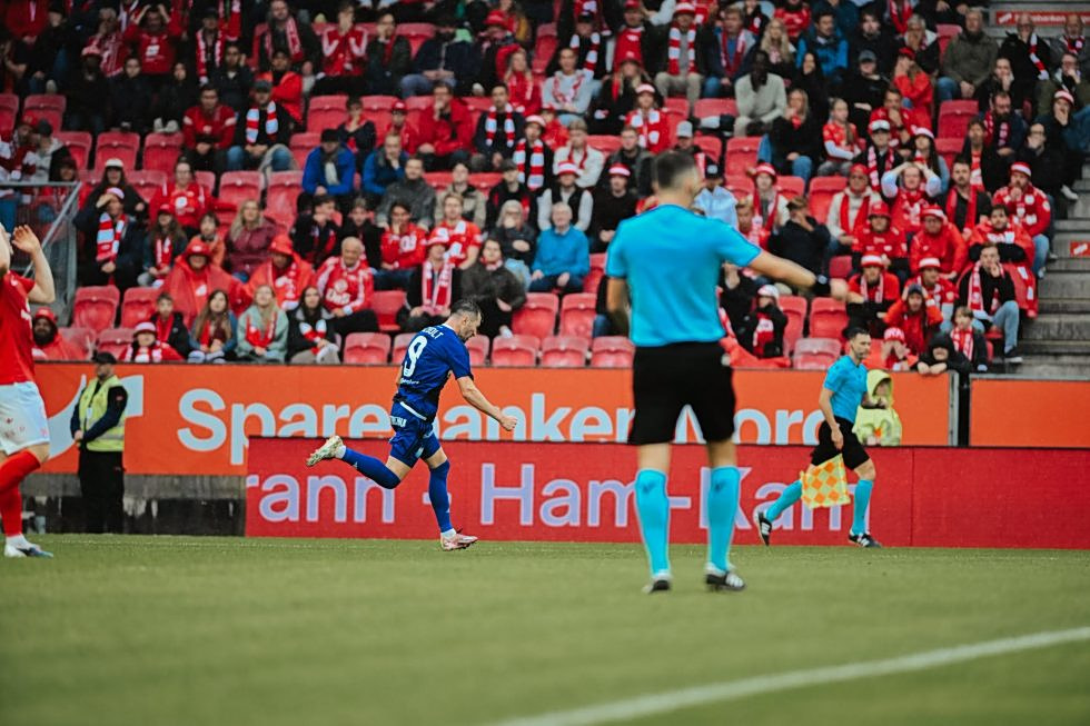 Μπραν – Απόλλων Λεμεσού 0-1: Διπλό με Όζμπολτ για τους Κύπριους (vid)