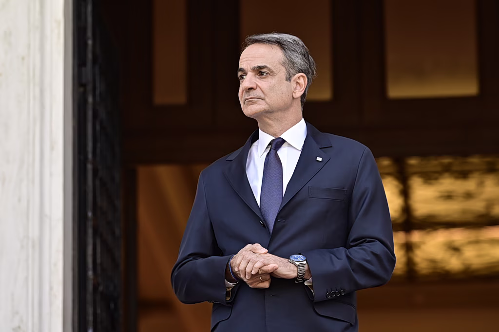 Οι λεπτές ισορροπίες της ΝΔ στον δρόμο προς τις κάλπες