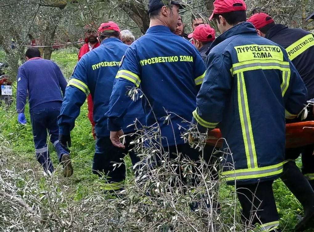 Χαλκιδική: Επιχείρηση διάσωσης τουρίστριας που τραυματίστηκε σε δύσβατο σημείο – Κάλεσαν το 112
