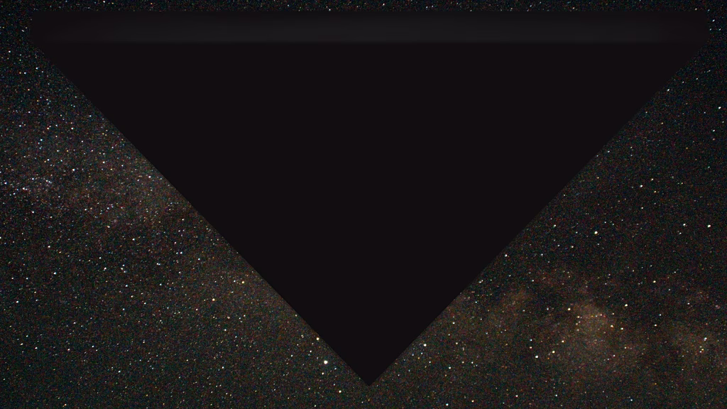 UFO: Πέμπτο πακέτο βίντεο και φωτογραφιών από το Πεντάγωνο – «Τρίγωνα», μυστηριώδη φώτα και απίστευτες μαρτυρίες πιλότων