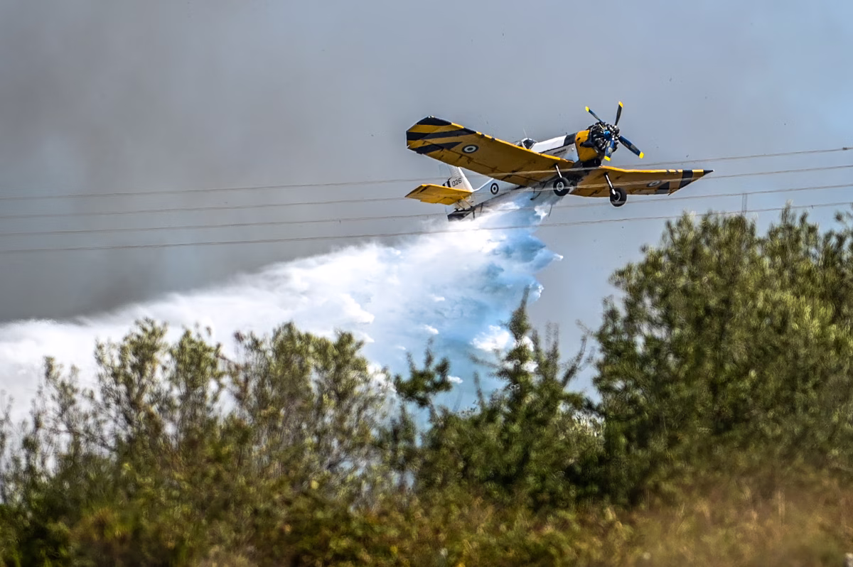 Συλλήψεις για πυρκαγιές από αμέλεια σε Μαρούσι και Χίο
