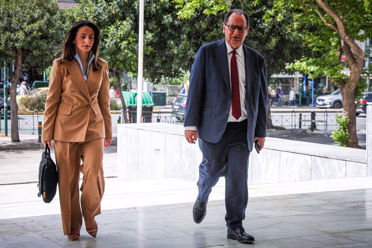 Κεραυνοί Σπίρτζη για τη μη ανάσυρση του σκανδάλου των υποκλοπών: Η υπόθεση δεν κλείνει, έχουν δίκιο που φοβούνται