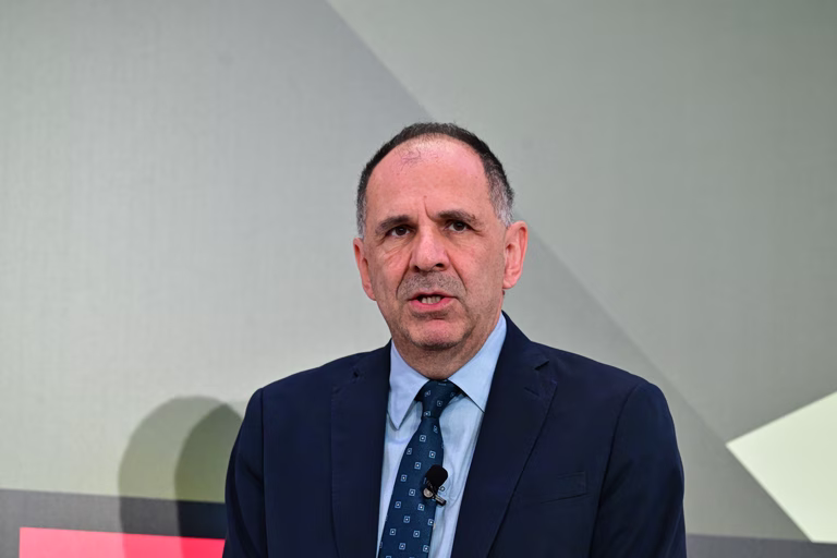 Επικοινωνία Γεραπετρίτη με τον Αιγύπτιο ΥΠΕΞ: Στην ατζέντα οι διμερείς σχέσεις Ελλάδας – Αιγύπτου