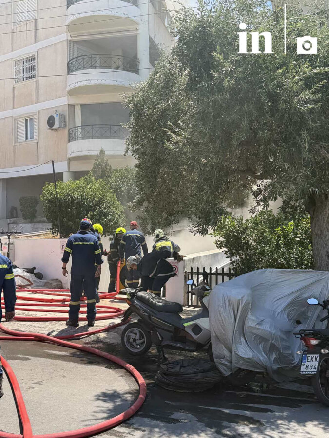 Φωτιά σε πολυκατοικία στην Αργυρούπολη