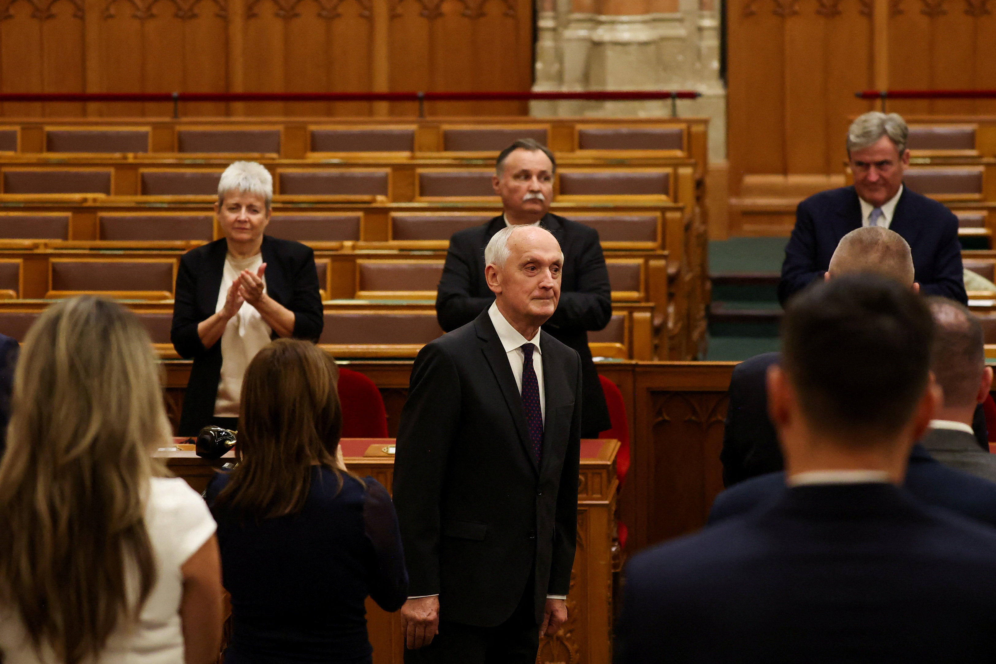 Ουγγαρία: Πρόεδρος της Βουλής, πρώην επικεφαλής του Ανωτάτου Δικαστηρίου - Συμβολικό μήνυμα από τον Μάγιαρ