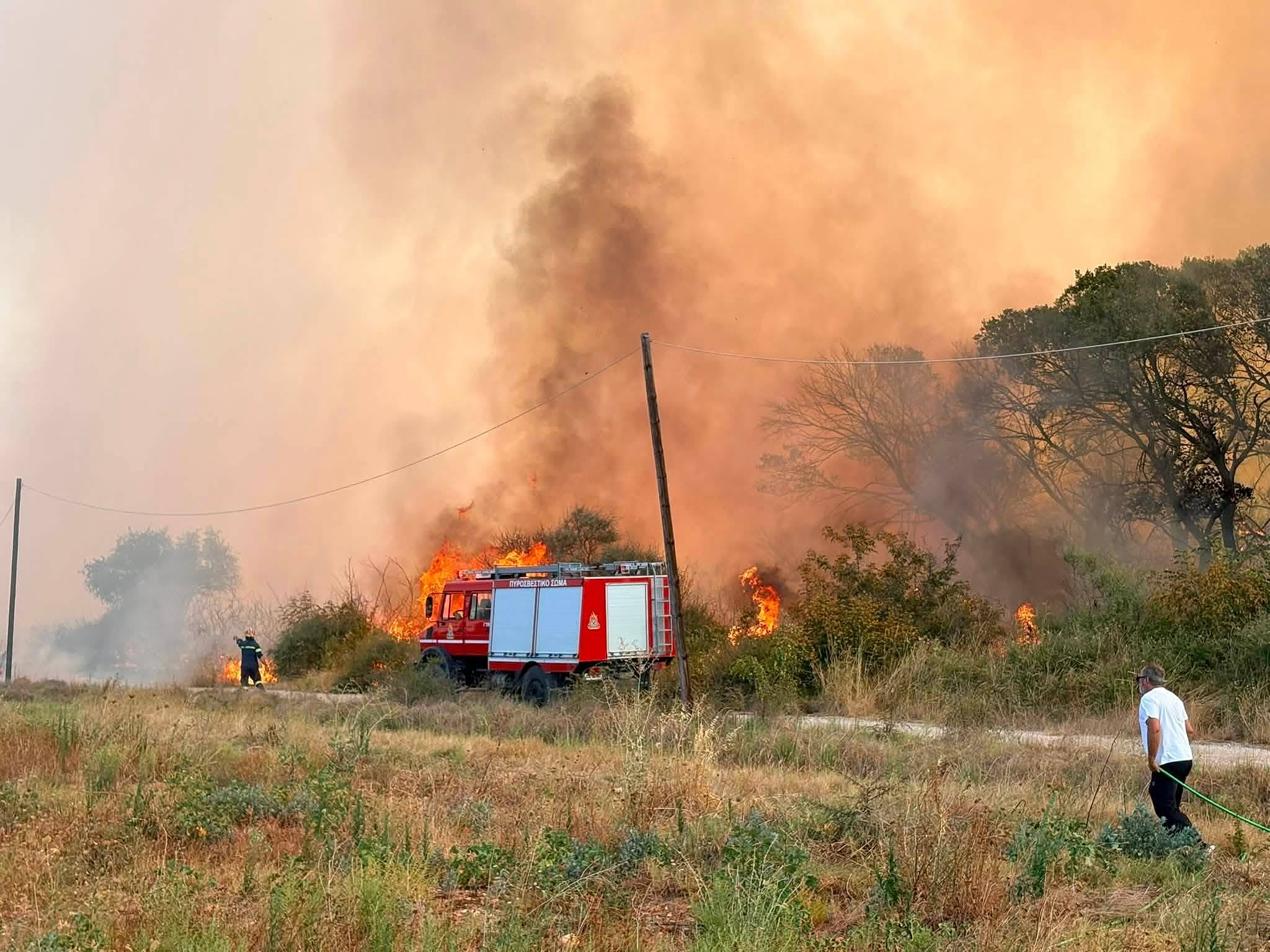 Συνελήφθη 62χρονος για τη φωτιά στον Ίμερο Ροδόπης - Άλλες δύο συλλήψεις σε Αργολίδα και Πέραμα