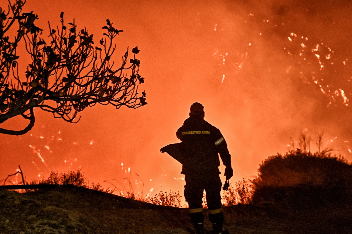 Σε ύψιστο συναγερμό η χώρα για εκδήλωση πυρκαγιών: Ποιες περιοχές βρίσκονται στο «κόκκινο», έκτακτα μέτρα σε ισχύ