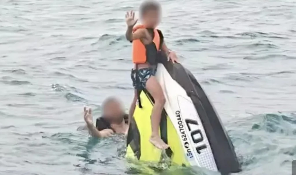 Oικογένεια διασώθηκε μετά από 16 ώρες στη θάλασσα – Πώς η βόλτα με το jet ski παραλίγο να αποβεί μοιραία