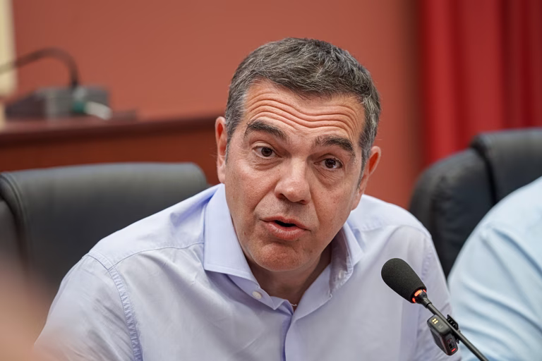 Σφοδρή επίθεση ΕΛΑΣ στην κυβέρνηση: Τα ρεκόρ του τουρισμού χτίζονται πάνω σε απλήρωτες υπερωρίες και εργασιακό μεσαίωνα
