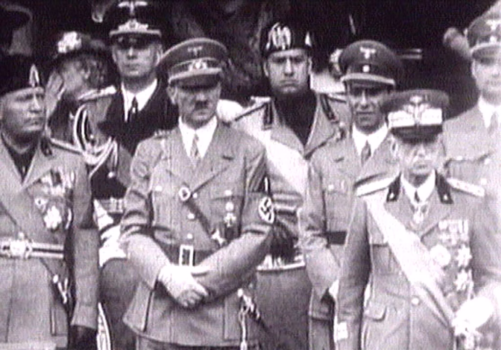 Η ανθρωπότητα στη δίνη του αυταρχισμού