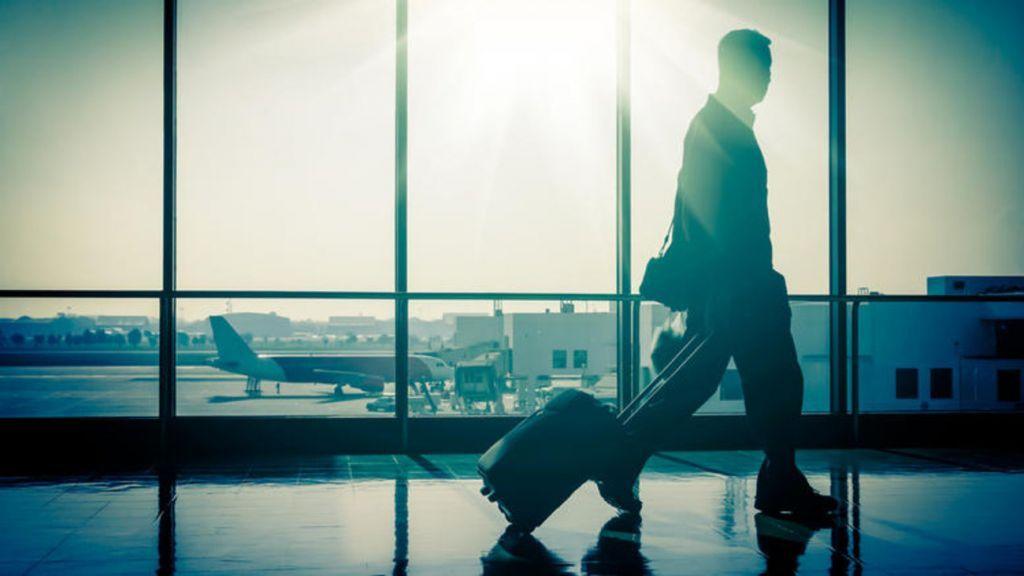 Brain drain: Η Ελλάδα αυτο-σαμποτάρεται στην αντιστροφή της διαρροής επιστημόνων της