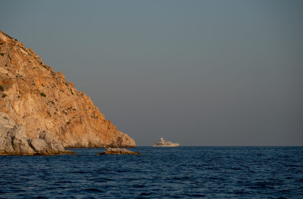 Toν ρόλο του θύματος υποδύεται η Τουρκία