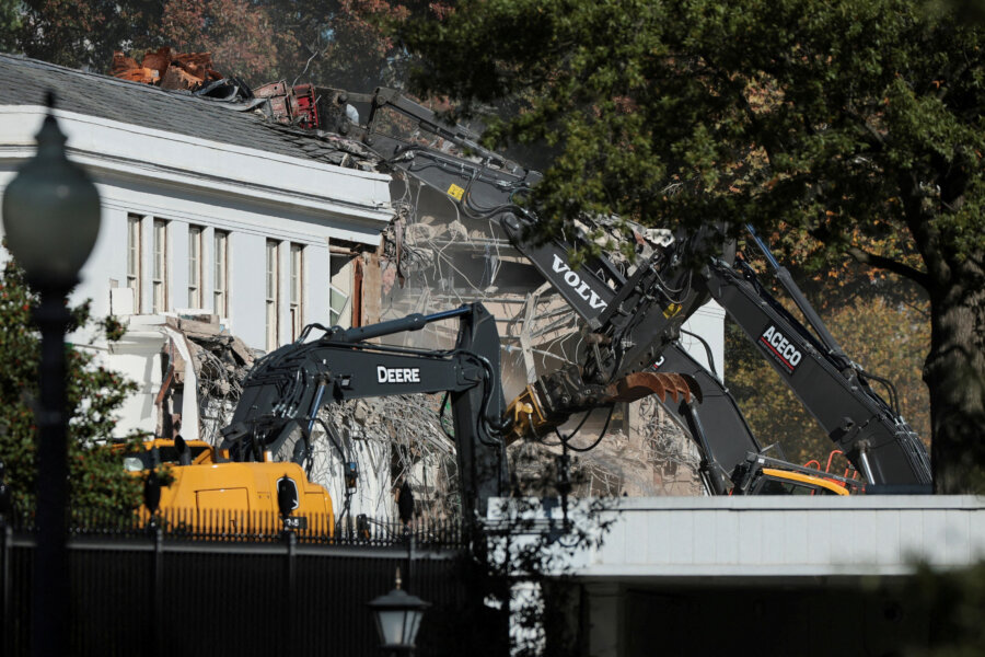 Το Ανώτατο Δικαστήριο ενέκρινε προσωρινά την κατασκευή της αίθουσας χορού στον Λευκό Οίκο - «Ευγνώμων» ο Τραμπ