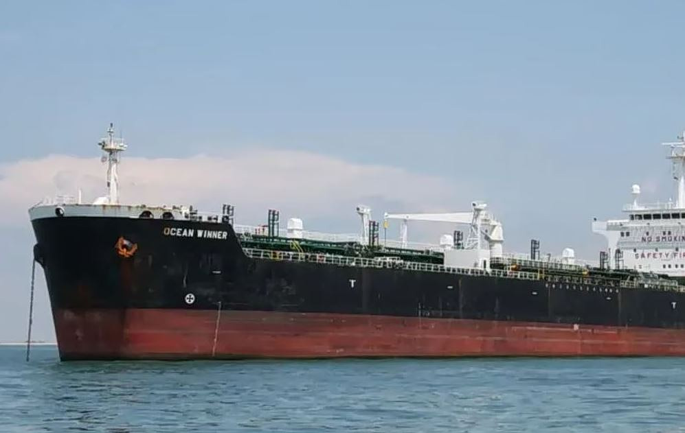 Ινδία: Σε 8 λεπτά βυθίστηκε φορτηγό πλοίο με σημαία Παναμά – 22 ναυτικοί αγνοούνται, δύο έχουν διασωθεί
