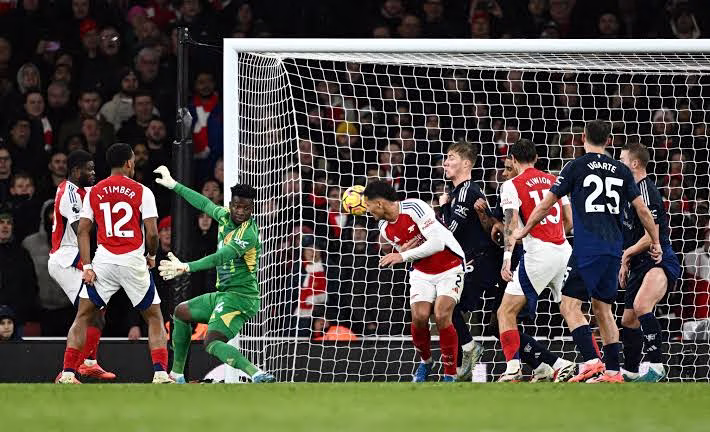 Η Premier League κηρύσσει πόλεμο στο «χάος» των κόρνερ
