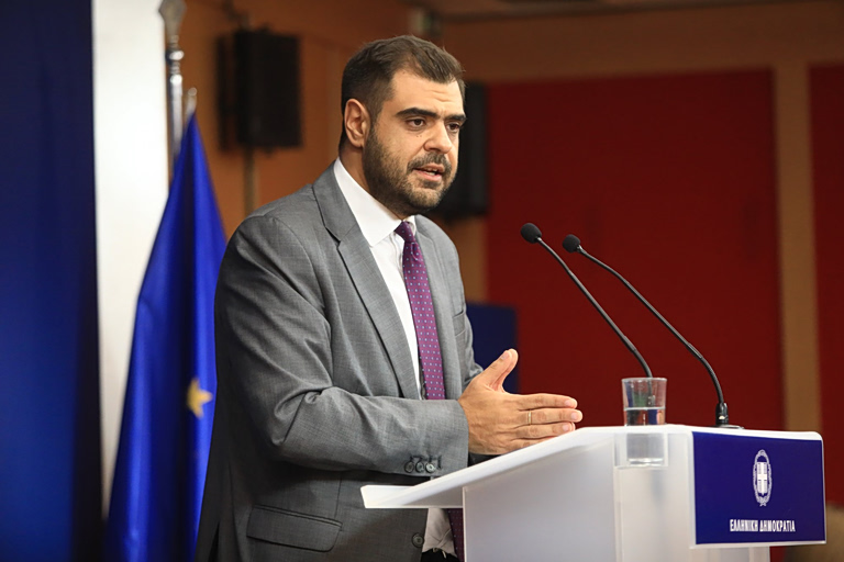 Νέο «όχι» από Παύλο Μαρινάκη για 13ο – 14ο μισθό στο Δημόσιο: «Δεν υπάρχουν λεφτά, κοστίζουν 3 δισ. το χρόνο»