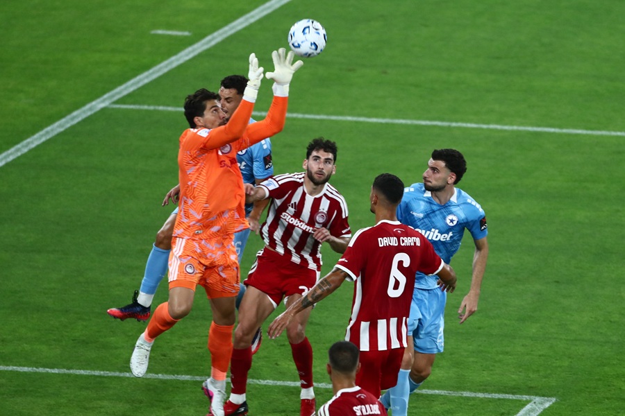 Europa League: Αυτοί είναι οι πιθανοί αντίπαλοι Ολυμπιακού και ΟΦΗ – Πότε θα γίνει η κλήρωση της League Phase